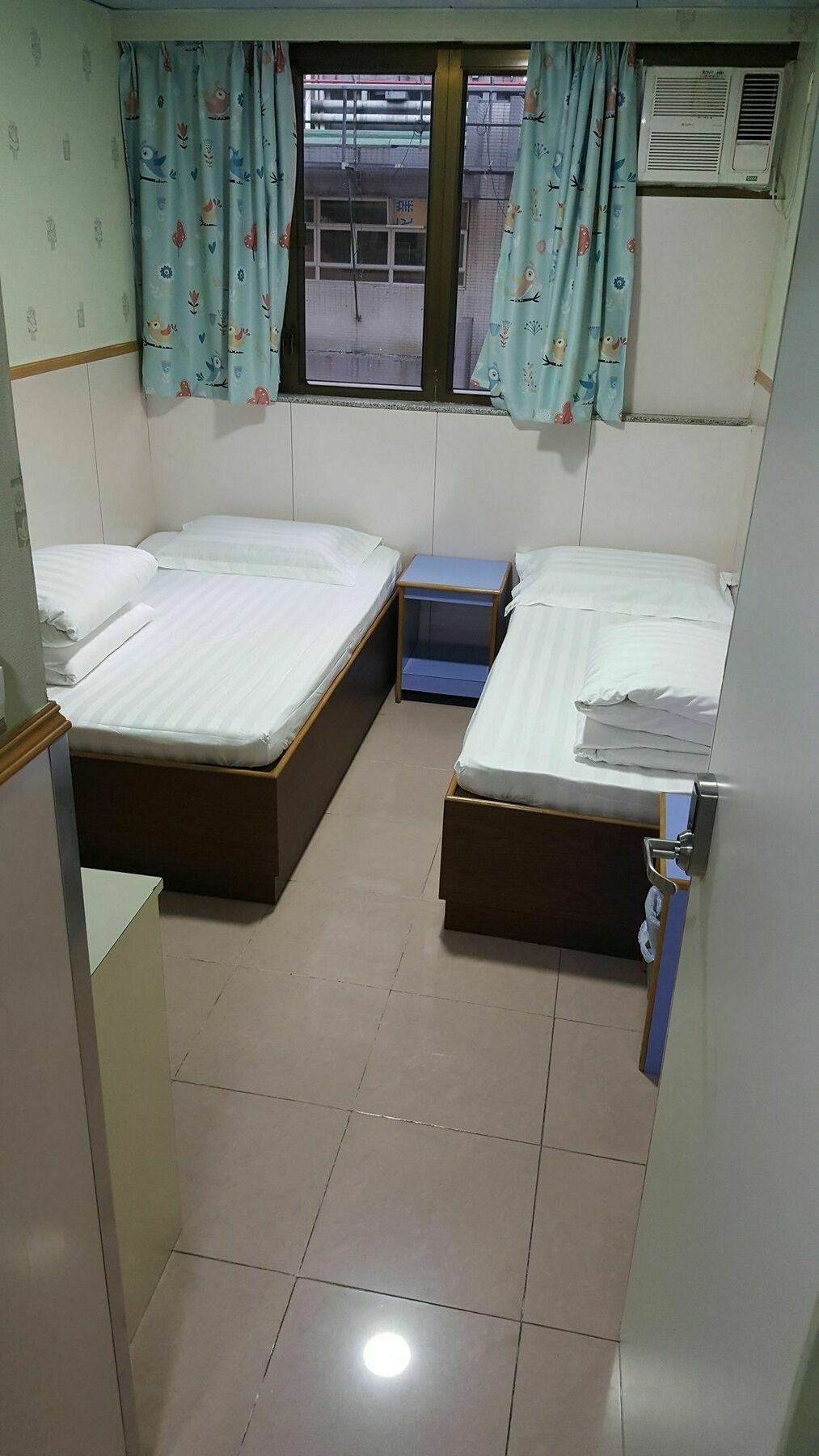 Wing Wah Hostel Kowloon Stadt Exterior foto